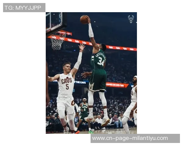 字母哥新冠康复后重返雄鹿训练营开展无对抗训练备战新赛季 字母哥新冠康复后重返雄鹿训练营开展无对抗训练备战新赛季